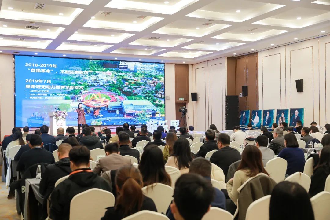 金冠荣耀，见证卓越！今年会jinnianhui,今年会官方网站游乐斩获两项重量级大奖